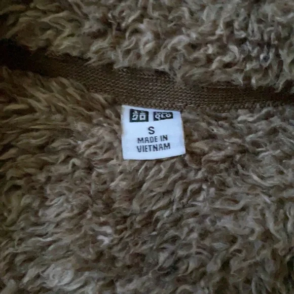 UNIQLO MEN’S FLUFFY TEDDY  FLEECE SWEATER SZ SMALL - Picture 4 of 10